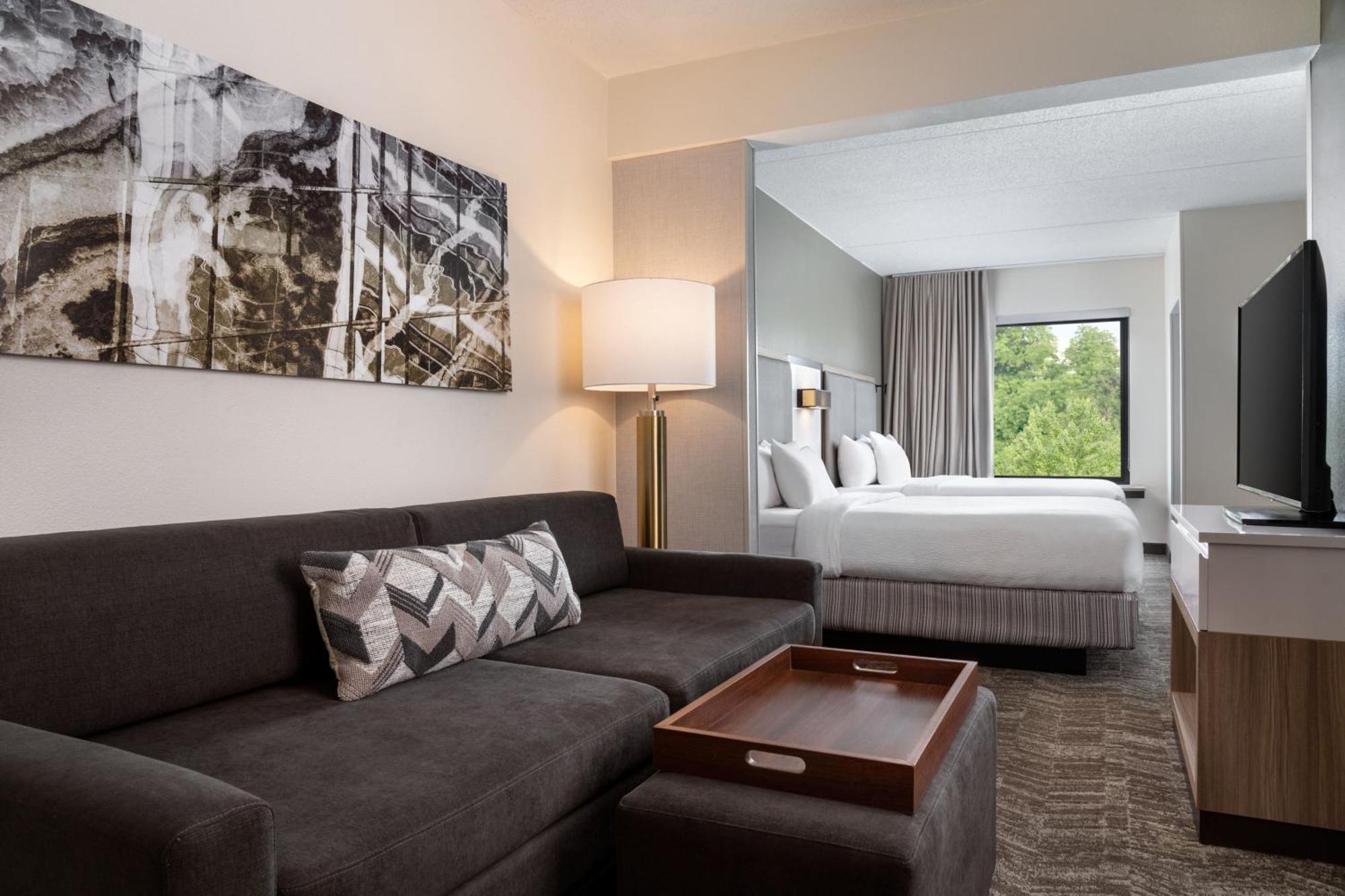 Hotel Springhill 3*