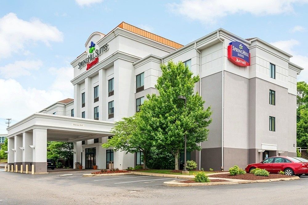 Springhill Hotel